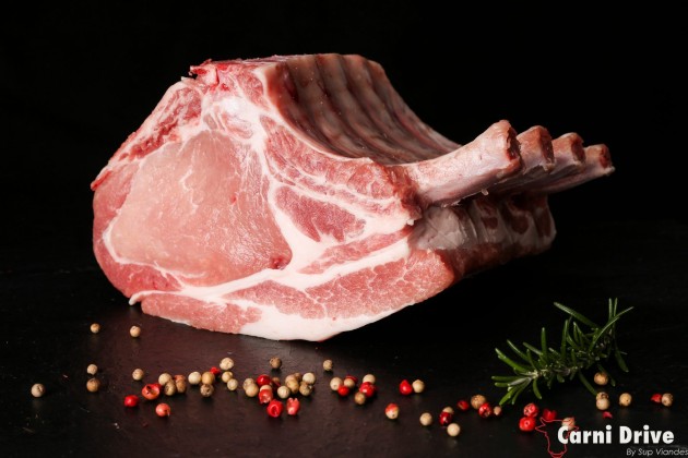 Carré de veau 4 côtes pour 6 personnes Carré de veau 4 côtes pour 6 personnes